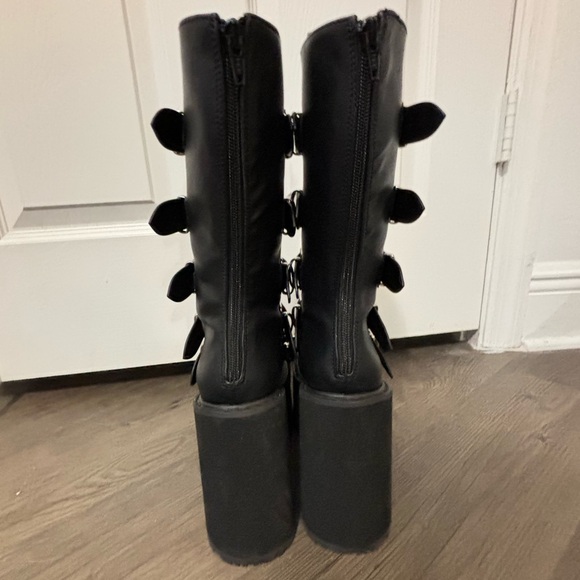 Demonia | Swing-230 Platform Boots - Picture 4 of 7